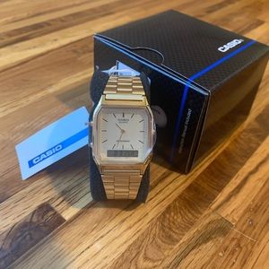 Casio Analog/digital watch